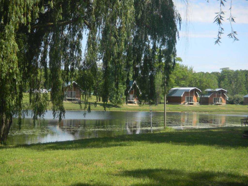 Hotel Serenity Springs - Michigan City Springfield Exterior foto
